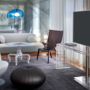Studio con letto king size